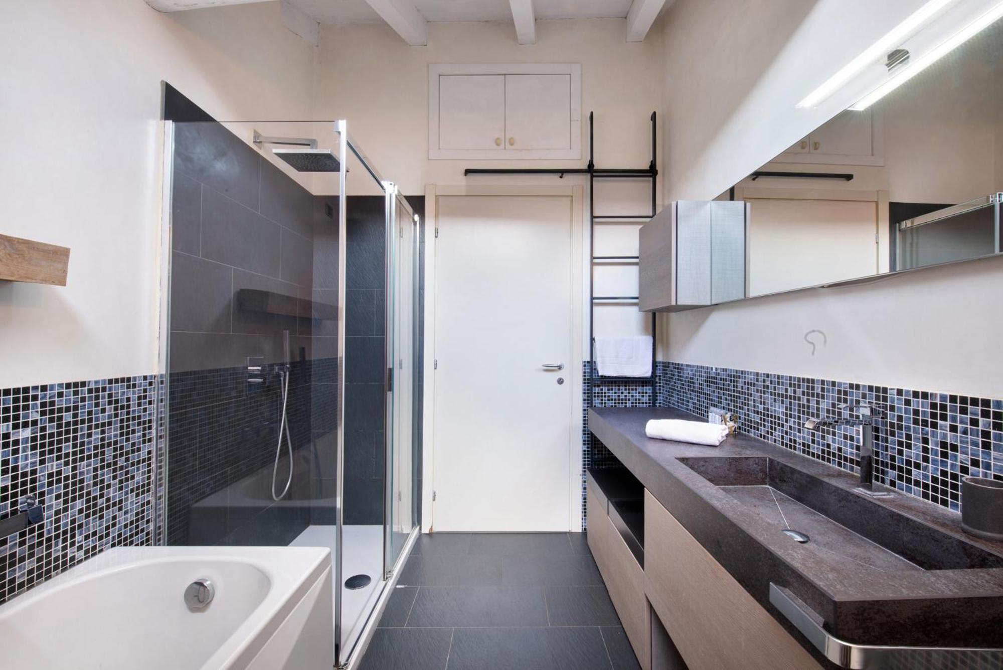 Penthouse In Citta Alta - Bergamo Lejlighed Eksteriør billede